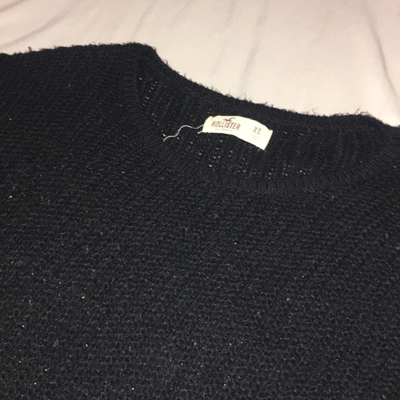 🌸Hollister Sweater - Size XS - Picture 2 of 3